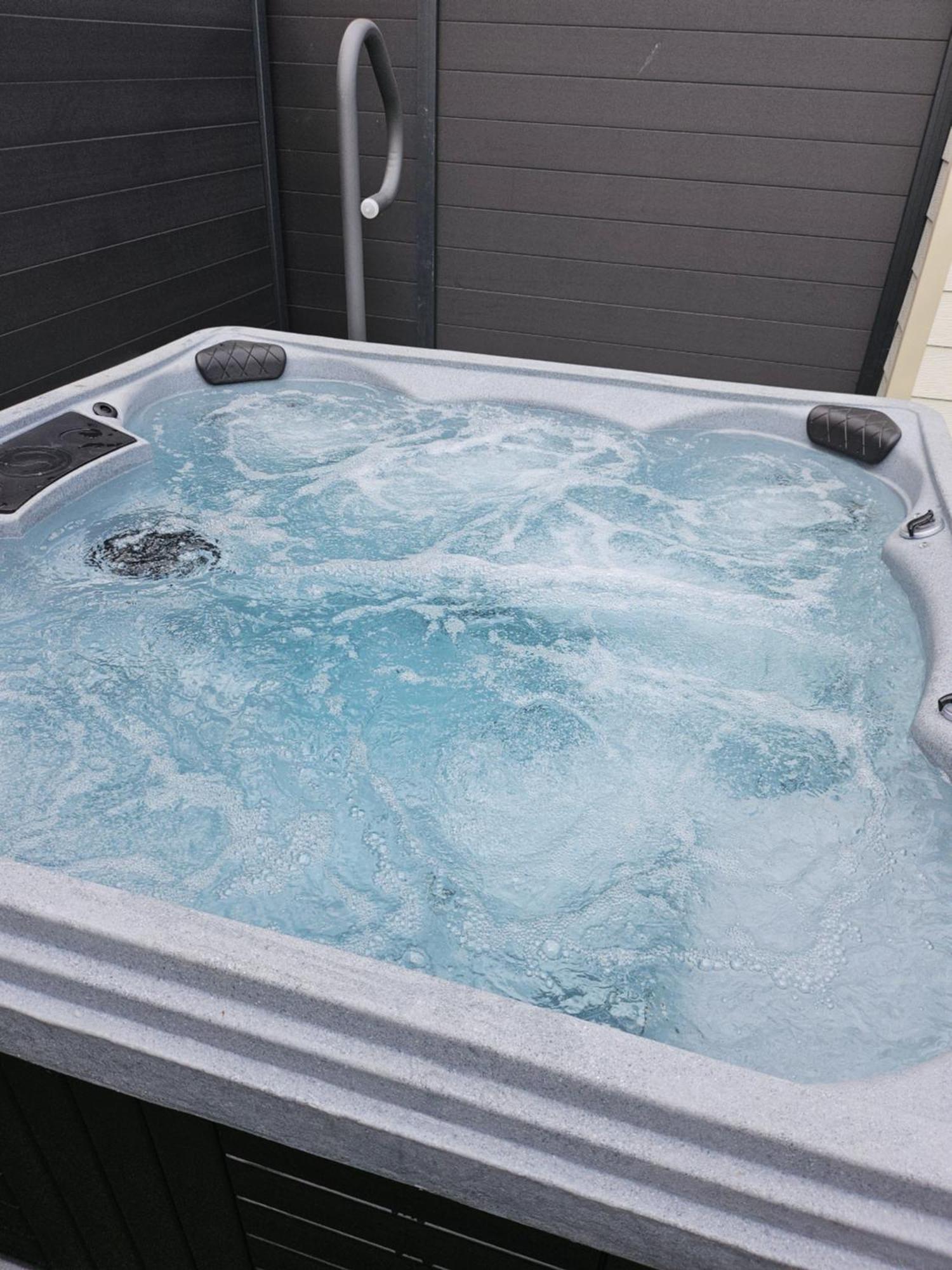Hebergement Privee Jaccuzzi En Supplement Saint-Clair-du-Rhone 외부 사진